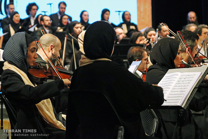 Iran National Orchestra performs on 1st day of 39th Fajr International Music Festival