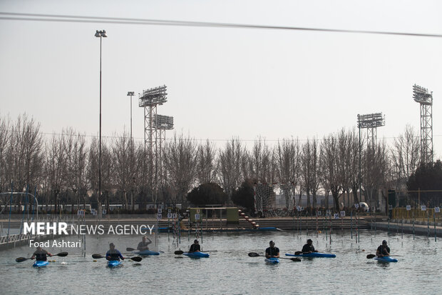 Canoe polo competitions in Tehran
