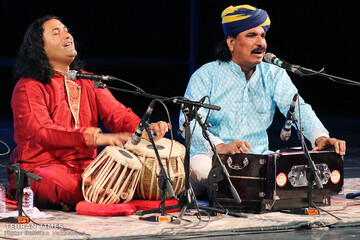 Mesmerizing music of India resonates at Vahdat Hall