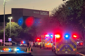 ۶ کشته و مصدوم در پی برخورد خودرو به مرکز اورژانس در ایالت تگزاس+ فیلم