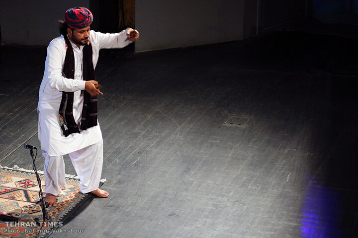 Mesmerizing music of India resonates at Vahdat Hall