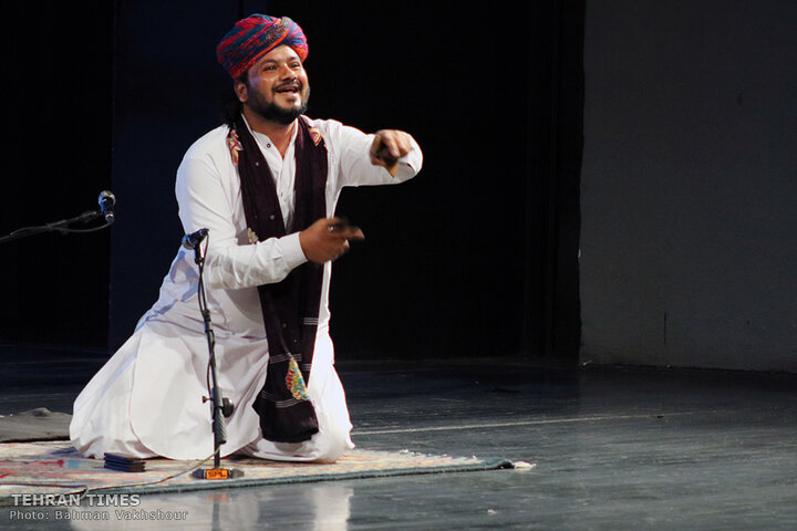 Mesmerizing music of India resonates at Vahdat Hall