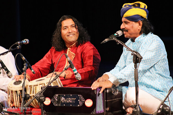 Mesmerizing music of India resonates at Vahdat Hall