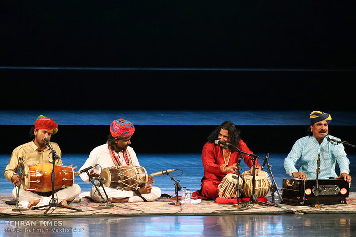 Mesmerizing music of India resonates at Vahdat Hall