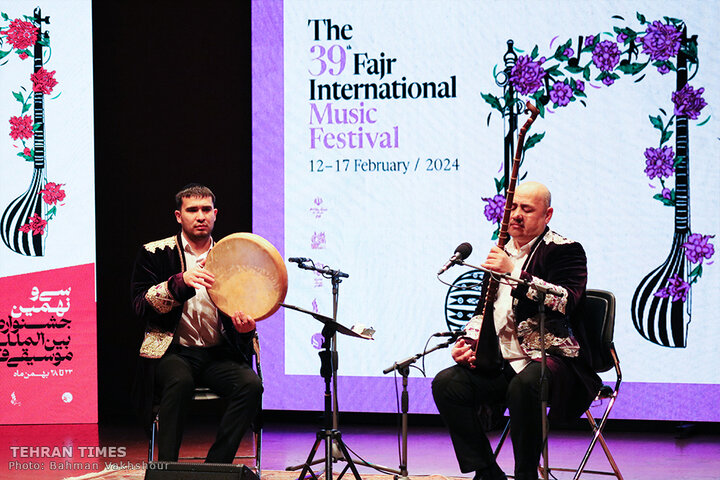Performance of mugham music of Uzbekistan staged at Roudaki Hall during Fajr Music Festival