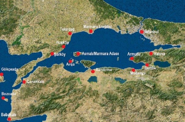 Marmara Denizi'nde kargo gemisi battı Marmara Denizi'nde kargo gemisi battı