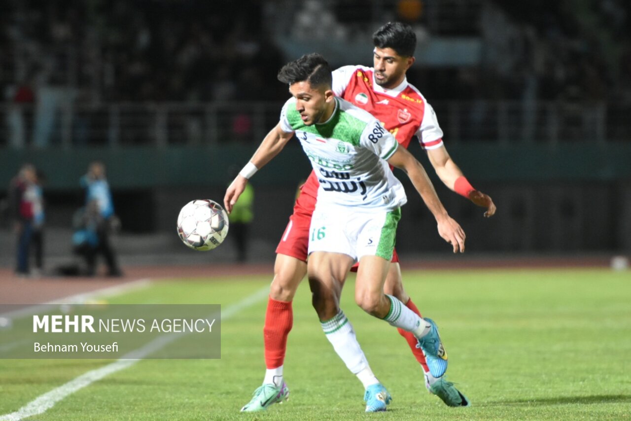 پیروزی آلومینیوم اراک مقابل پرسپولیس
