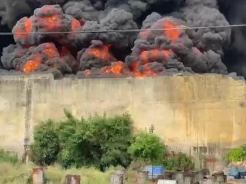 بھارتی دارالحکومت کی فیکٹری میں دھماکا؛ ہلاکتیں