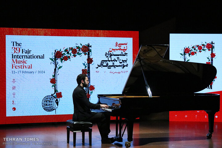 Tehran's Roudaki Hall Welcomes Dutch Pianist Nicolas van Poucke