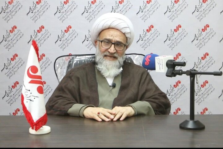 عدم تعلق به امور دنیوی، شجاعت و مدیریت از صفات رهبر جدید انقلاب است