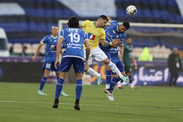 برتری شکننده استقلال برابر صنعت نفت/ روز خشن آبیها