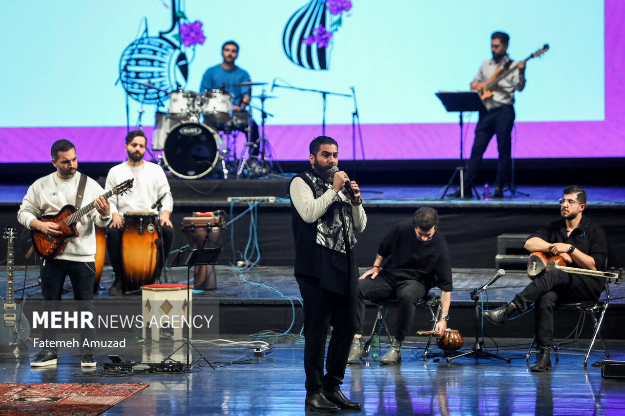 از عاشقانههای علی زندوکیلی تا اجراهای محترم سالن سوره