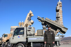 İran yeni hava savunma sistemlerini tanıttı