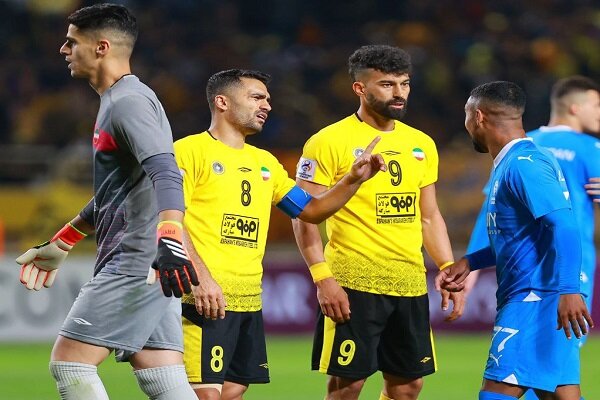 سپاهان قهرمانی را به هوادارانش هدیه میدهد/ برقراری عدالت با VAR