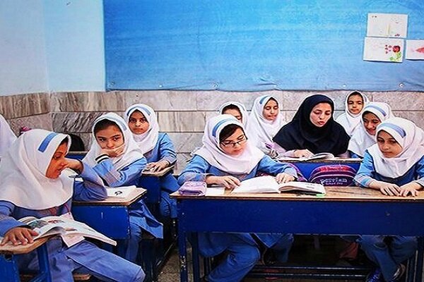 کمبود فضای آموزشی در صدر مشکلات صدرا/ استاندار فارس ضربالاجل داد