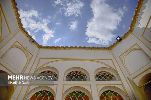 تخت فولاد"دومین آرامستان بزرگ جهان تشیع"