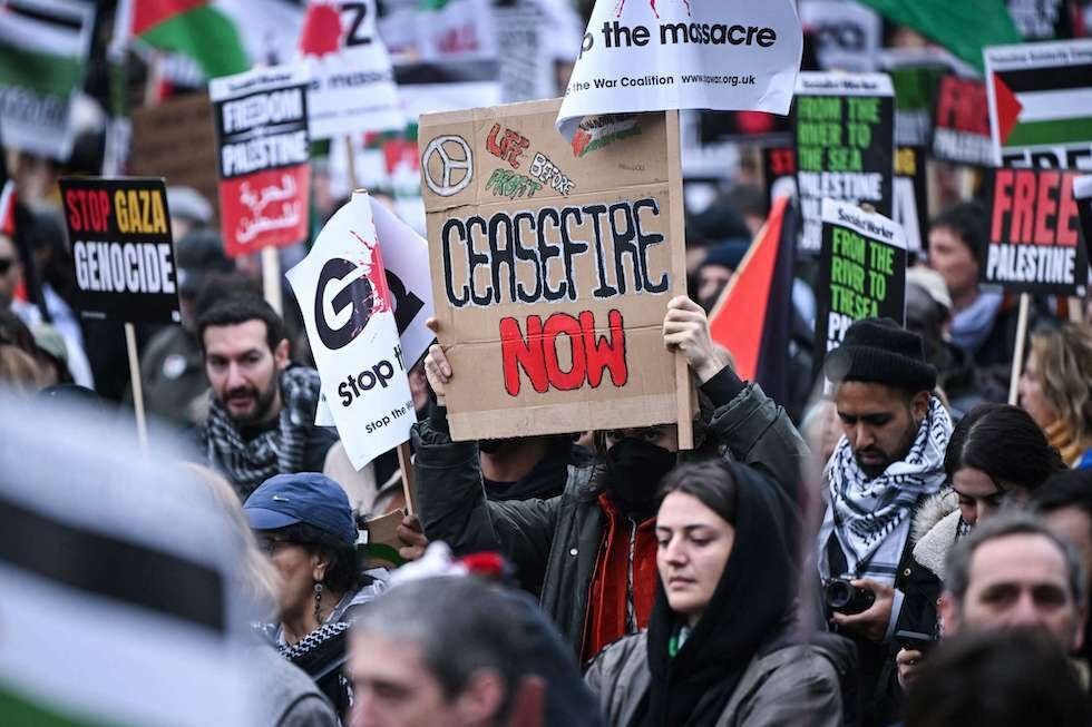 تظاهرات گسترده در لندن در حمایت از ملت فلسطین+ تصاویر