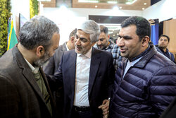 بازدید وزیر ورزش از غرفه خبرگزاری مهر در نمایشگاه رسانه های ایران