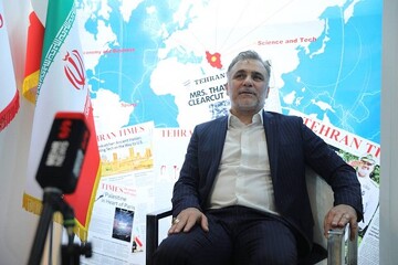 استعدادیابی به طور کامل برگزار می شود/ علاقه وزیر به فوتبال تهران
