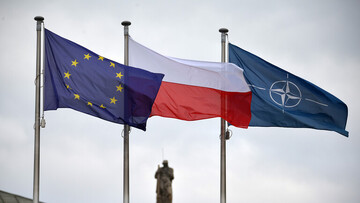 نائب وزير الدفاع البولندي يعارض نشر أسلحة نووية في بلاده