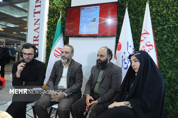 توقيع مذكرة تفاهم بين مجموعة مهر الإعلامية وقناة بريكس في معرض الإعلام الإيراني