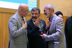 نخستین جشنواره فرهنگی دانشگاه تهران