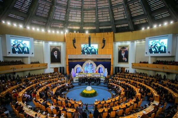 العراق يطلب استضافة القمة العربية 2025