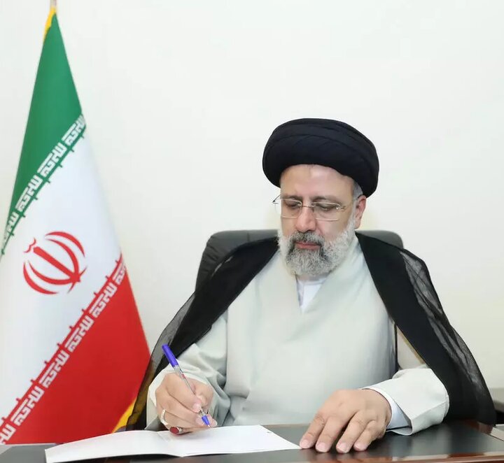 Reisi'den Asya birincisi olan milli güreşçilere tebrik mesajı Reisi'den Asya birincisi olan milli güreşçilere tebrik mesajı