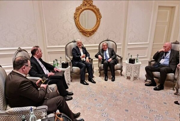 İran'ın Afganistan Özel Temsilcisi, Doha'da Guterres ile görüştü