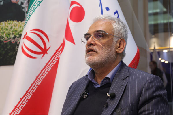 توضیح رئیس دانشگاه آزاد درباره شیوه جدید دفاع از پایاننامه دکتری