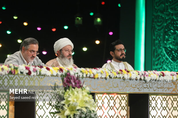 «محفل» رمضانی با شرکت کنندگان جهانی/ سوژههایی که اشک میگیرند