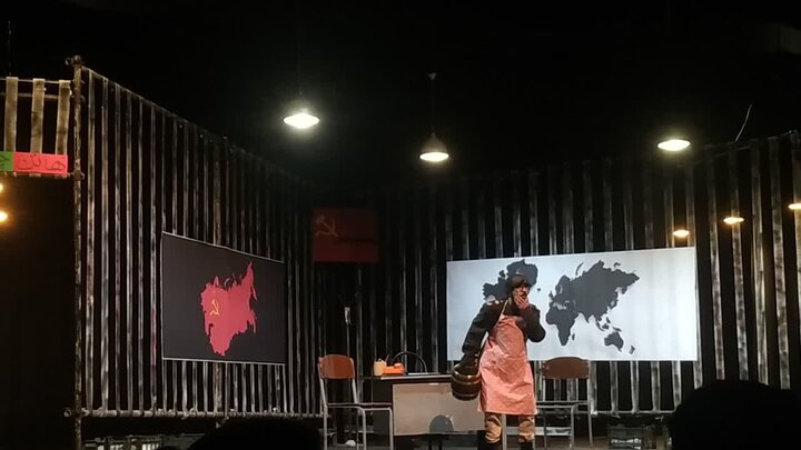 تئاتر کردی یک برند فرهنگی در سقز