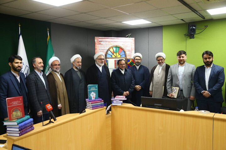 مردم فلسطین نیاز خود به آمدن منجی را با تمام وجود درک میکنند