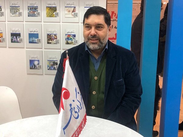 سخنگوی شورای شهر تهران از غرفه خبرگزاری مهر بازدید کرد