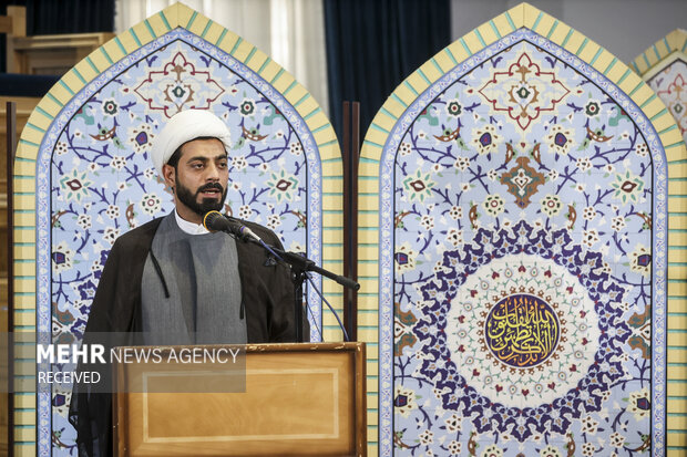 نشست صمیمی جمعی از بازرگانان، صنعتگران، فرهنگیان، کارگران، بازنشستگان و اساتید دانشگاه با رئیس مجلس