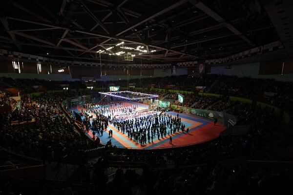 کیومرث هاشمی: استعدادهای «قهرمان شهر» راهی تیم های ملی میشوند