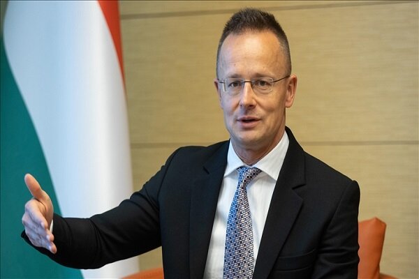 Macaristan Dışişleri Bakanı bugün İran’a geliyor