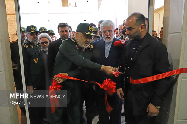 افتتاح مرکز جراحی امام جعفر صادق(ع) گرگان با حضور فرمانده کل سپاه