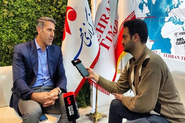 نسبت به شرایط فعلی والیبال هشدار داده بودم/ «معروف» نباید بسوزد