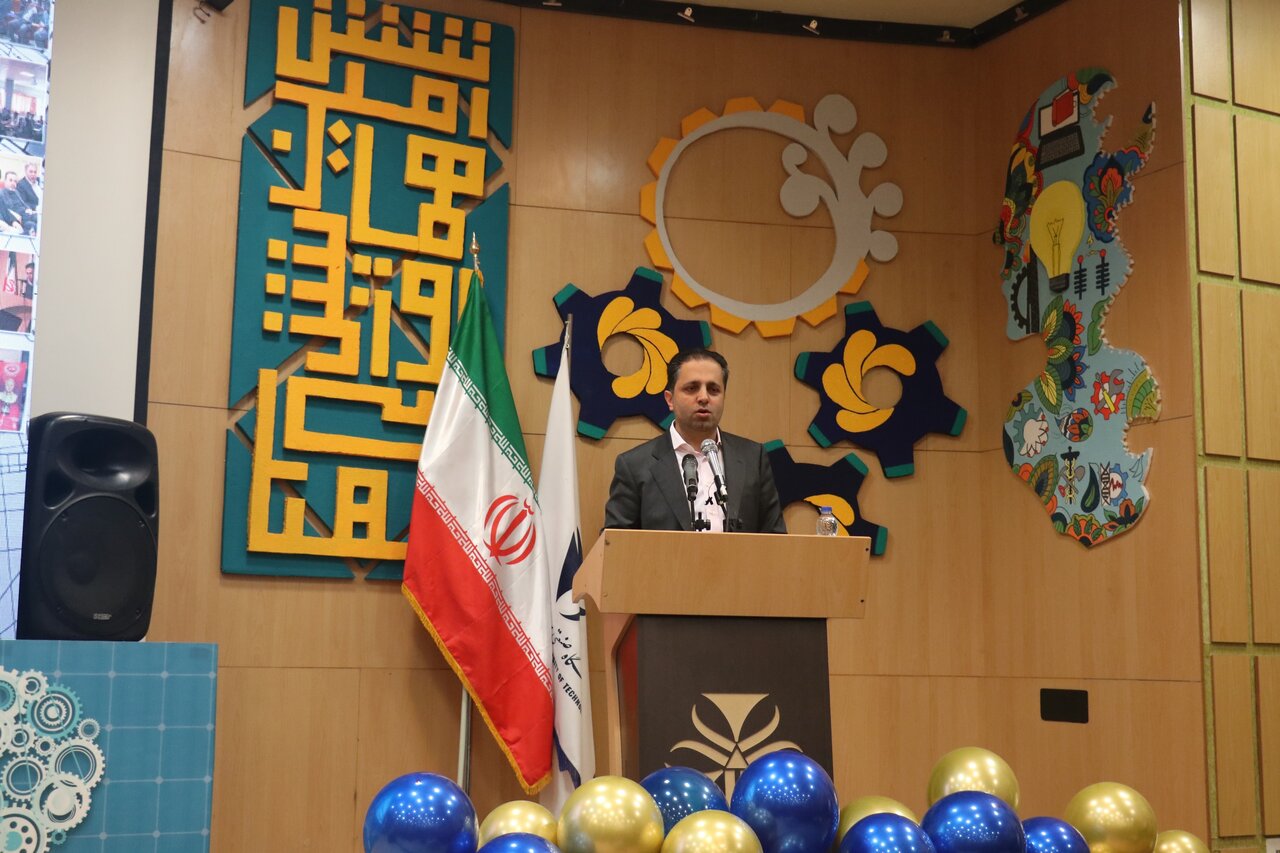 صنعت، تشنه مهندسان جوان و باسواد است