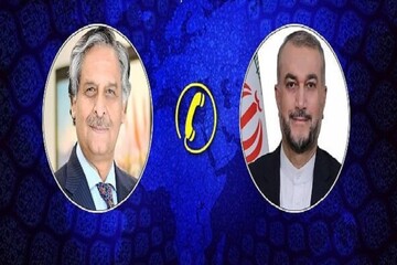 Iran, Pakistan foreign ministers discuss bilateral relations