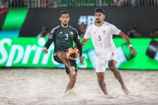ايران تهزم الإمارات وتبلغ مرحلة النصف النهائي لكأس العالم لكرة القدم الشاطئية