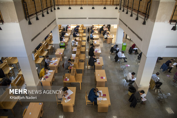 آمار دریافت کارت داوطلبان آزمونهای کارشناسی ارشد و دکتری سال ۱۴۰۴