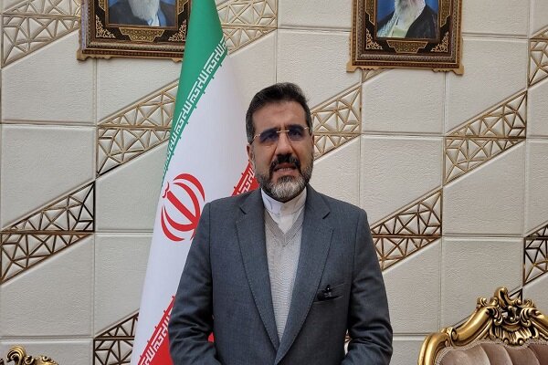 وزير الثقافة الايراني يغادر طهران متوجها الى اسطنبول
