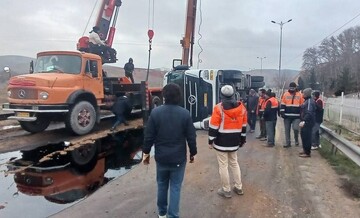 جاده بجنورد به شیروان با تلاش راهداران بازگشایی شد