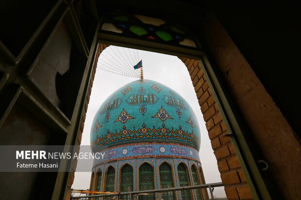 مسجد مقدس جمکران در روز <a href='https://sayeb.ir/tag/%d9%86%db%8c%d9%85%d9%87-%d8%b4%d8%b9%d8%a8%d8%a7%d9%86'>نیمه شعبان</a>