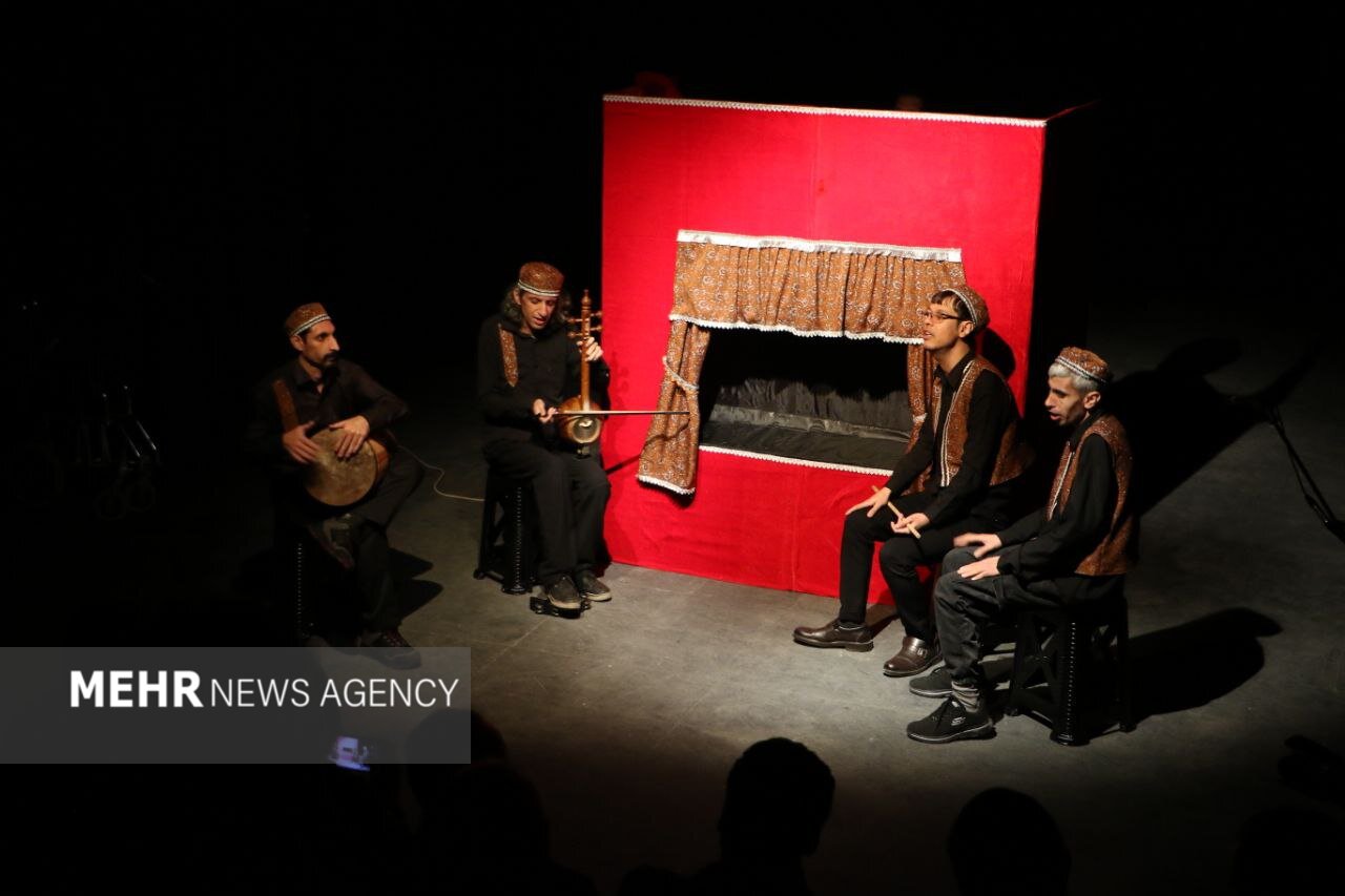 افراد معلول با حضور در جشنوارهها به آغوش جامعه بازمیگردند