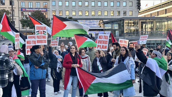 تظاهرات مردم سوئد در حمایت از غزه+ فیلم