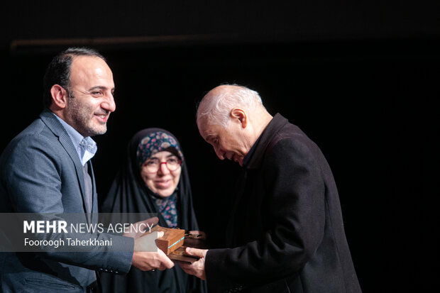 جشن سی سالگی دانشگاه سوره امروز ۷ اسفند ۱۴۰۲ در حوزه هنری برگزار شد