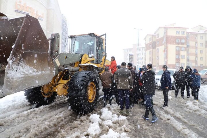همه ظرفیتها برای بازگشایی راههای فرعی بکار گرفته شده است